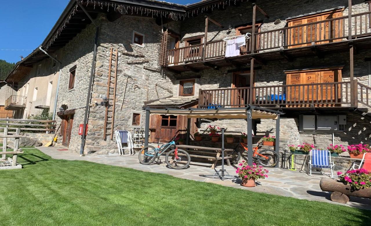 Appartamenti Da Clara La Thuile Exterior photo